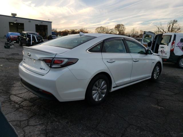 Photo 3 from auction – 2017 HYUNDAI SONATA HYB with VIN KMHE24L11HA048507