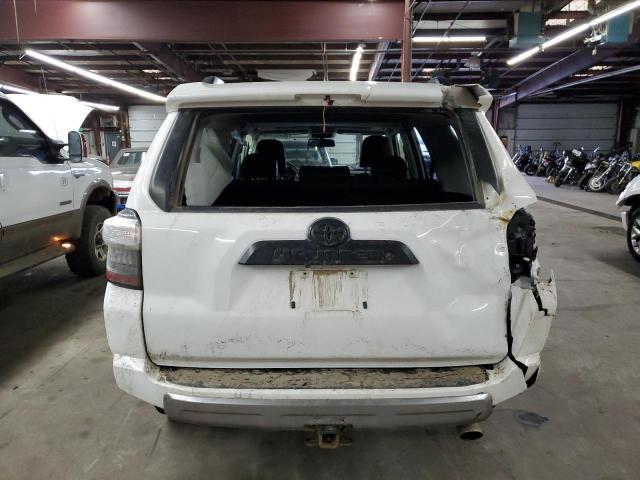 Photo 6 from auction – 2019 TOYOTA 4RUNNER SR with VIN JTEBU5JR7K5634107