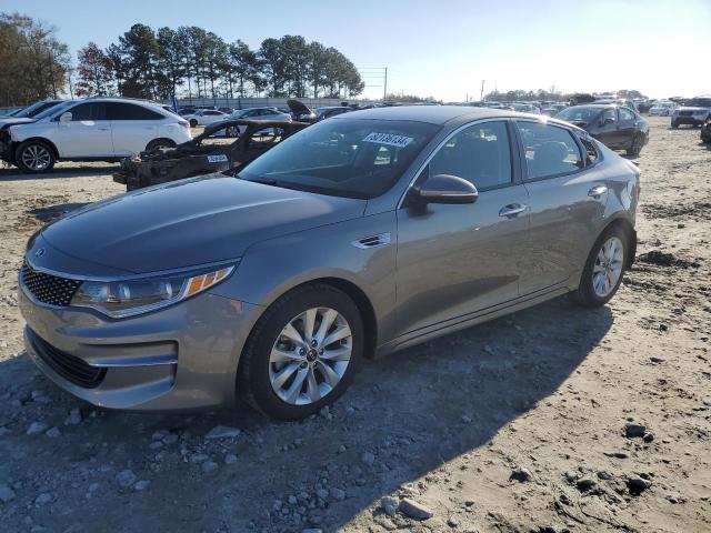 Photo 1 from auction – 2017 KIA OPTIMA EX with VIN 5XXGU4L36HG168882