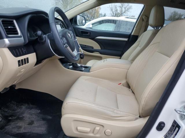 Photo 7 from auction – 2016 TOYOTA HIGHLANDER with VIN 5TDBKRFH0GS298769
