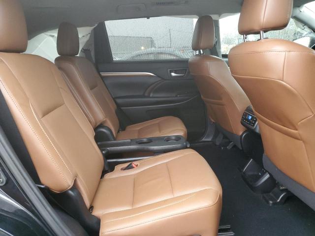 Photo 11 from auction – 2019 TOYOTA HIGHLANDER with VIN 5TDDZRFHXKS710399