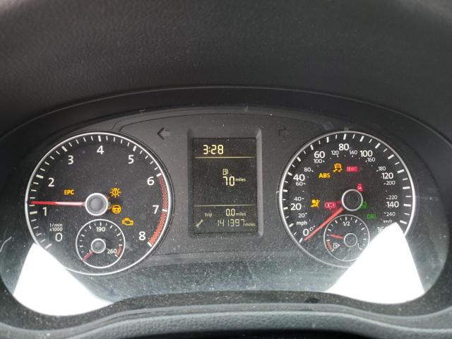 Photo 9 from auction – 2014 VOLKSWAGEN PASSAT S with VIN 1VWAT7A38EC118345