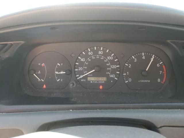 Photo 9 from auction – 2000 TOYOTA CAMRY CE with VIN 4T1BG22K7YU694698