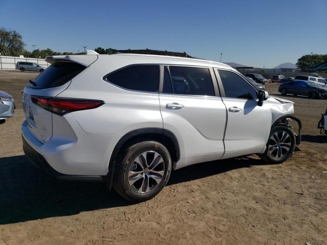 Photo 3 from auction – 2023 TOYOTA HIGHLANDER with VIN 5TDKDRAH4PS006008