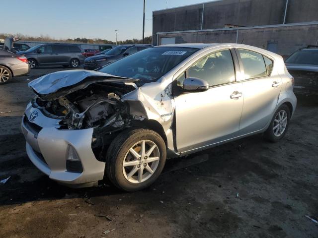 TOYOTA PRIUS C 2013 with VIN JTDKDTB36D1537624 - Photo from auction