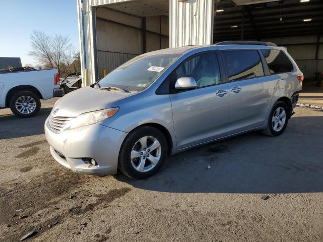 Photo 1 from auction – 2015 TOYOTA SIENNA LE with VIN 5TDKK3DC6FS601816