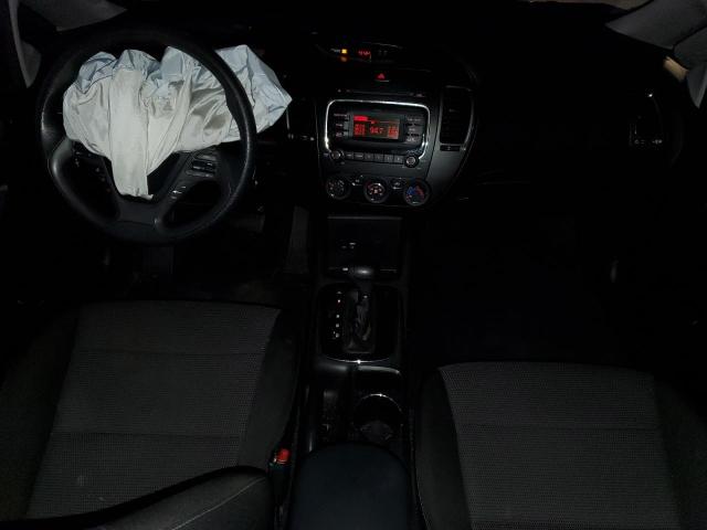 Photo 8 from auction – 2018 KIA FORTE LX with VIN 3KPFK4A76JE210537