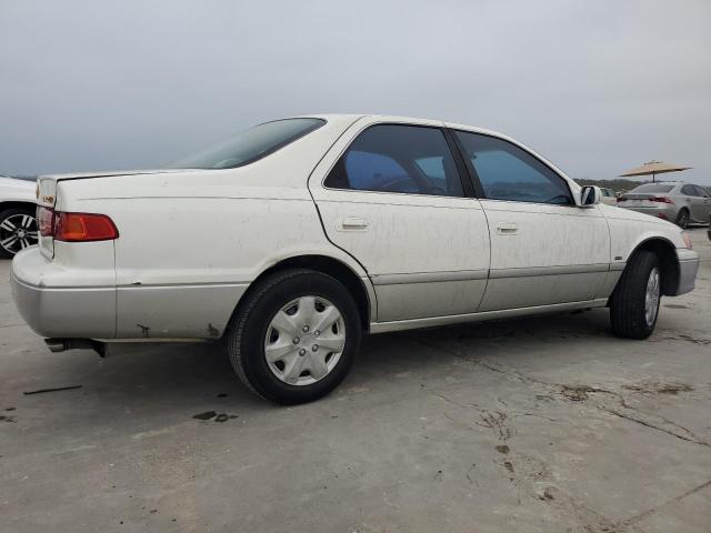 Photo 3 from auction – 2001 TOYOTA CAMRY CE with VIN JT2BG22K710541250