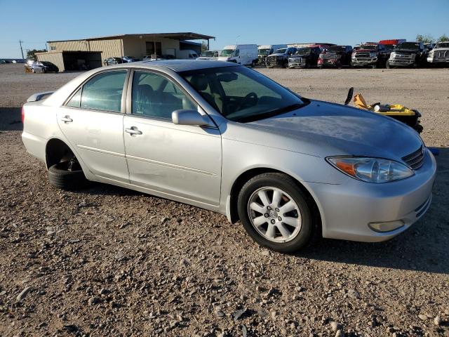 Photo 4 from auction – 2003 TOYOTA CAMRY LE with VIN 4T1BF32KX3U060352
