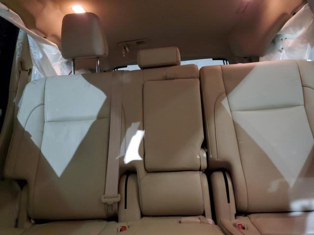 Photo 10 from auction – 2018 TOYOTA HIGHLANDER with VIN 5TDKZRFH9JS542633