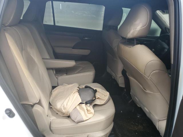 Photo 11 from auction – 2021 TOYOTA HIGHLANDER with VIN 5TDYZRAH1MS073379
