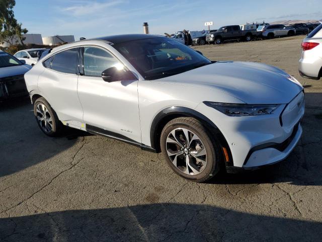 Photo 4 from auction – 2022 FORD MUSTANG MA with VIN 3FMTK3RM0NMA40996