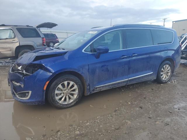 CHRYSLER PACIFICA T 2019 with VIN 2C4RC1BG0KR666153 - Photo from auction