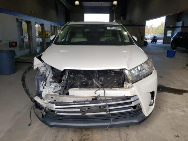 Photo 5 from auction – 2017 TOYOTA HIGHLANDER with VIN 5TDJZRFH0HS392305