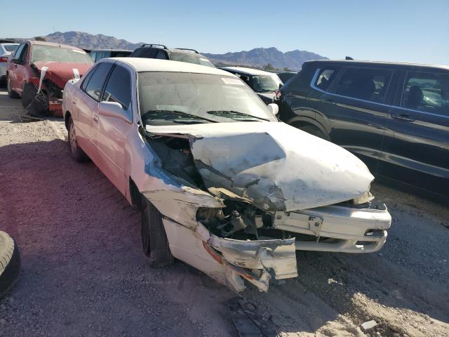 Photo 4 from auction – 1994 TOYOTA CAMRY LE with VIN JT2SK12E1R0209366