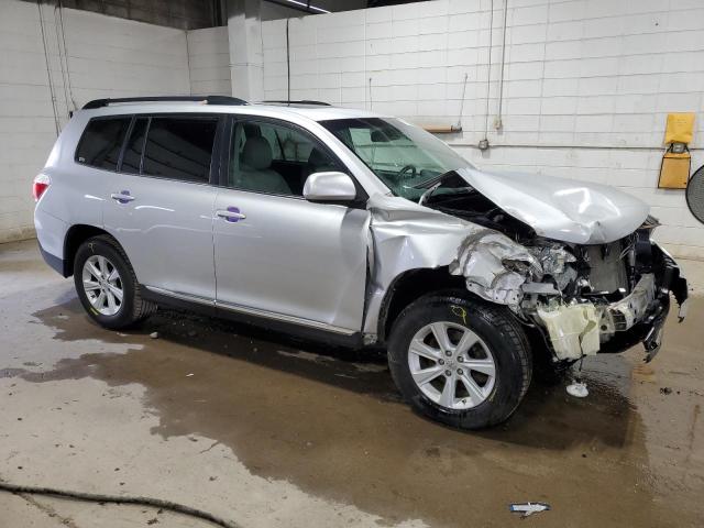 Photo 4 from auction – 2012 TOYOTA HIGHLANDER with VIN 5TDBK3EH0CS152400