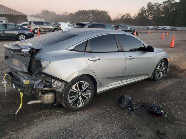 Photo 3 from auction – 2017 HONDA CIVIC EXL with VIN 2HGFC1F79HH632127