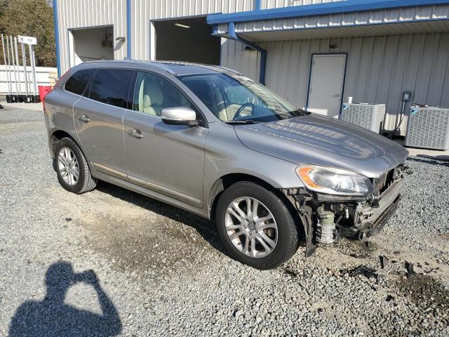 Photo 4 from auction – 2016 VOLVO XC60 with VIN YV440MDM7G2826412