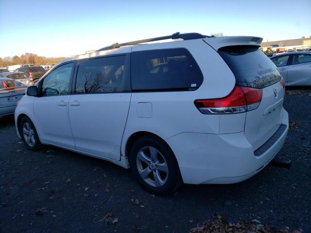 Photo 2 from auction – 2011 TOYOTA SIENNA LE with VIN 5TDKK3DC2BS030917