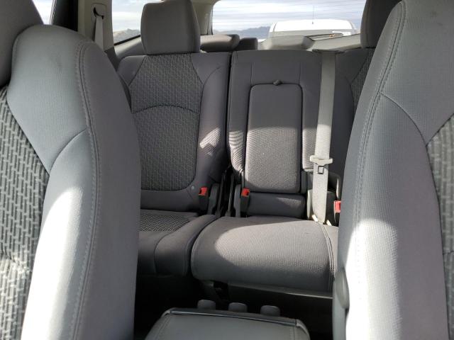 Photo 10 from auction – 2011 CHEVROLET TRAVERSE L with VIN 1GNKREED0BJ271216