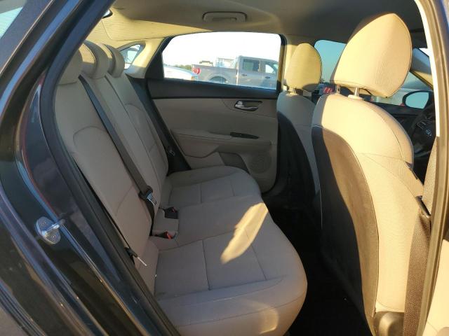 Photo 10 from auction – 2019 KIA FORTE FE with VIN 3KPF24AD3KE115828