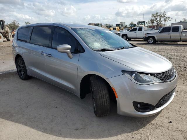 Photo 4 from auction – 2020 CHRYSLER PACIFICA T with VIN 2C4RC1FG5LR147708