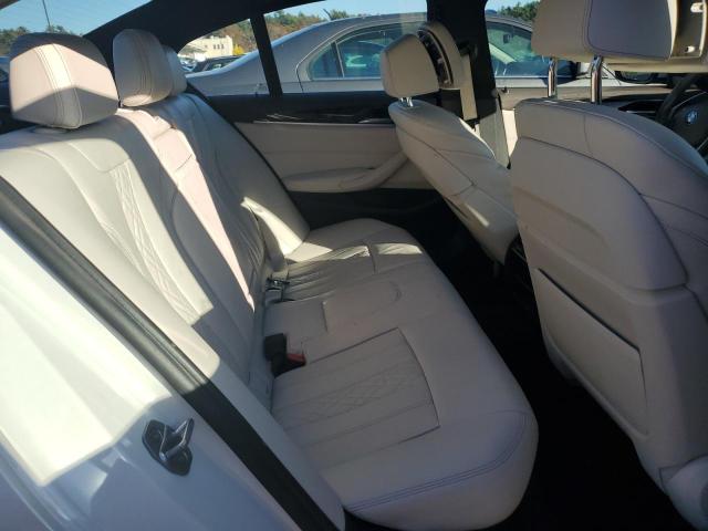 Photo 10 from auction – 2018 BMW 530 XI with VIN WBAJA7C59JWC74720