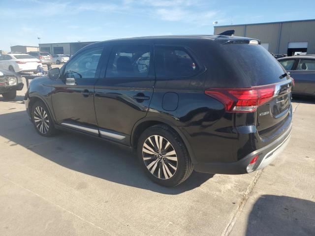 Photo 2 from auction – 2019 MITSUBISHI OUTLANDER with VIN JA4AD3A30KZ024228
