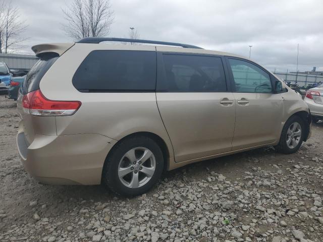 Photo 3 from auction – 2013 TOYOTA SIENNA LE with VIN 5TDKK3DC3DS286891