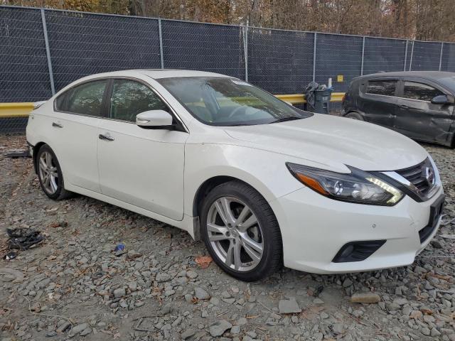 Photo 4 from auction – 2017 NISSAN ALTIMA 3.5 with VIN 1N4BL3AP6HC130443