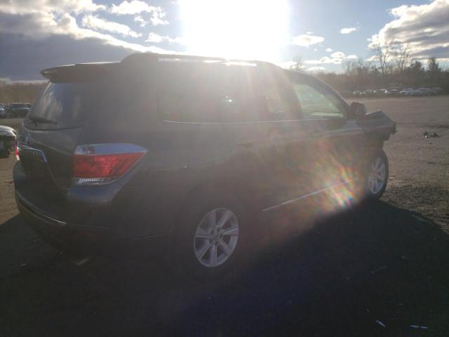 Photo 3 from auction – 2013 TOYOTA HIGHLANDER with VIN 5TDBK3EHXDS205847