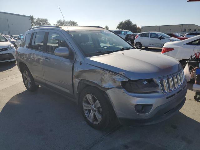 Photo 4 from auction – 2016 JEEP COMPASS LA with VIN 1C4NJDEB3GD617142