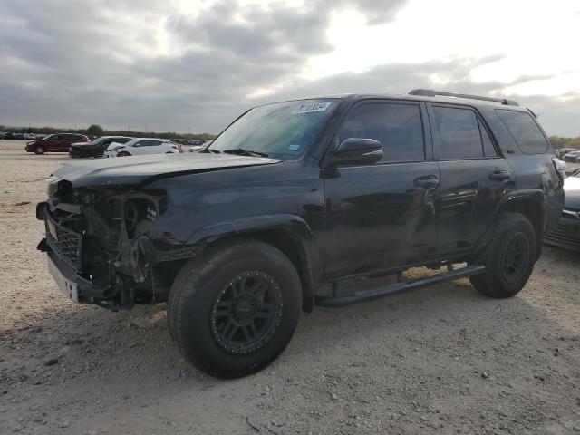 TOYOTA 4RUNNER SR 2020 with VIN JTEZU5JR7L5214637 - Photo from auction