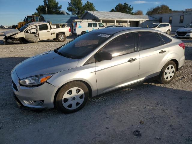 FORD FOCUS S 2018 with VIN 1FADP3E29JL256040 - Photo from auction