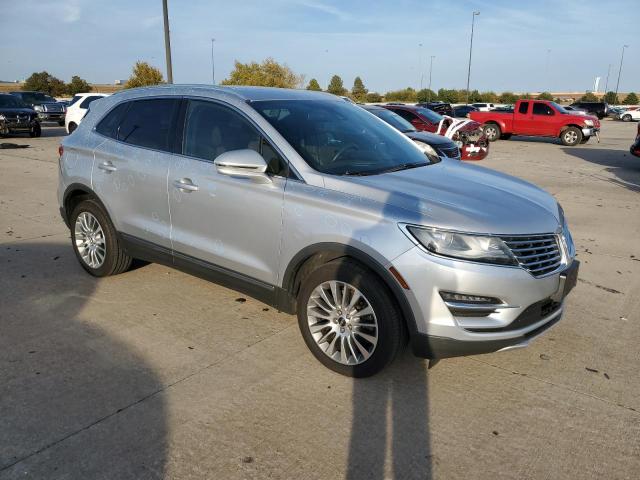 Photo 4 from auction – 2018 LINCOLN MKC RESERV with VIN 5LMCJ3D9XJUL28579