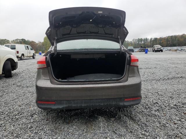 Photo 6 from auction – 2017 KIA FORTE LX with VIN 3KPFK4A77HE131372