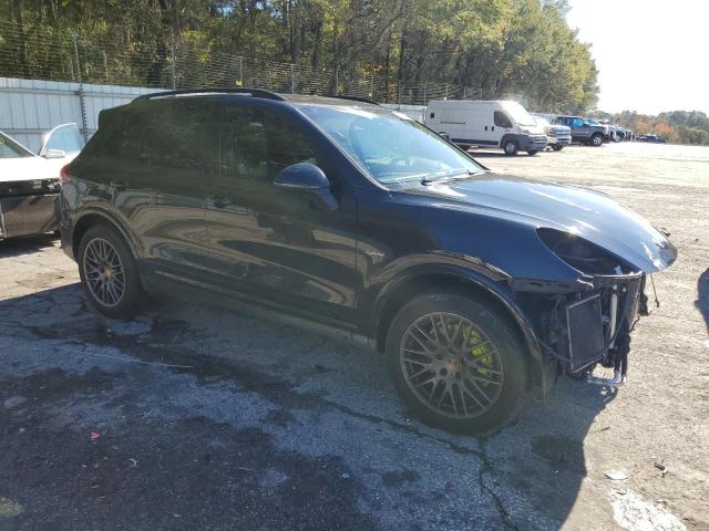 Photo 4 from auction – 2017 PORSCHE CAYENNE SE with VIN WP1AE2A24HLA70692