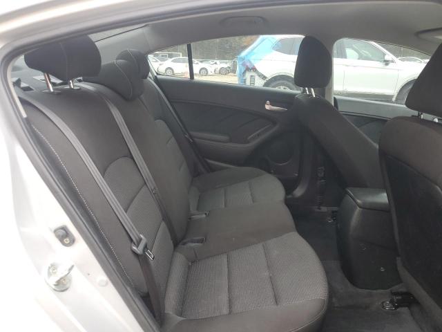 Photo 10 from auction – 2018 KIA FORTE LX with VIN 3KPFK4A73JE262580