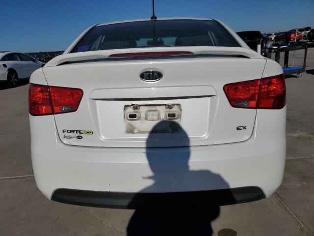 Photo 6 from auction – 2013 KIA FORTE with VIN KNAFU4A2XD5725116