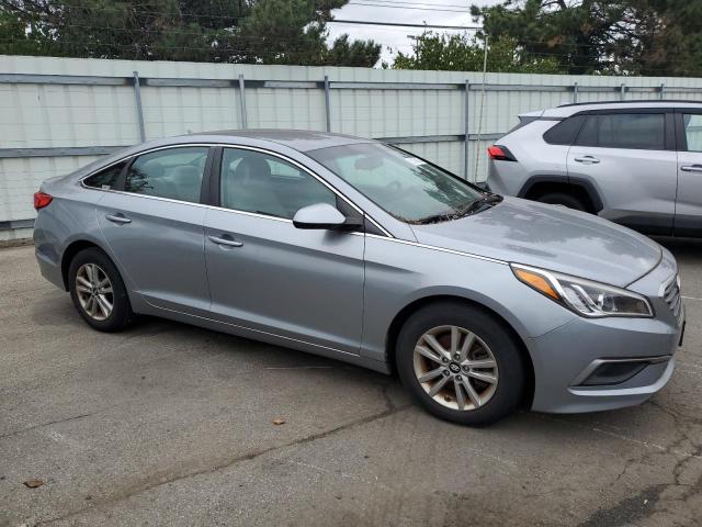 Photo 4 from auction – 2016 HYUNDAI SONATA with VIN 5NPE24AF8GH302126