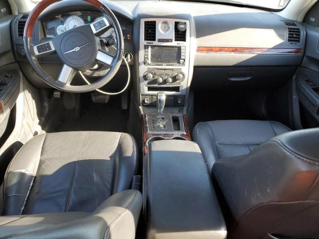 Photo 8 from auction – 2010 CHRYSLER 300 LIMITE with VIN 2C3CA3CV0AH195442