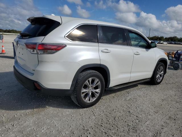 Photo 3 from auction – 2015 TOYOTA HIGHLANDER with VIN 5TDZKRFH4FS038291