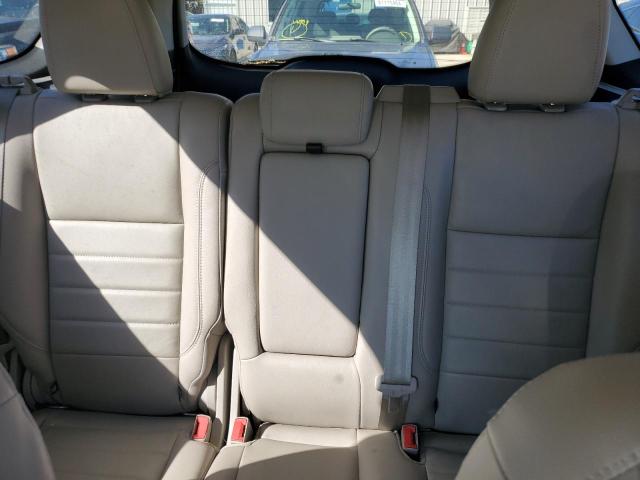 Photo 10 from auction – 2016 FORD ESCAPE SE with VIN 1FMCU9GX4GUB82955