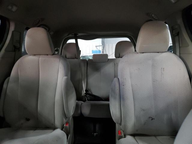 Photo 10 from auction – 2012 TOYOTA SIENNA LE with VIN 5TDJK3DC4CS035601