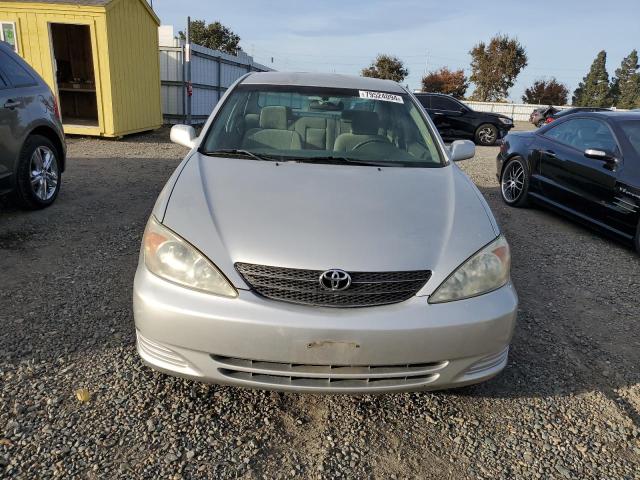 Photo 5 from auction – 2002 TOYOTA CAMRY LE with VIN 4T1BE32K72U550765