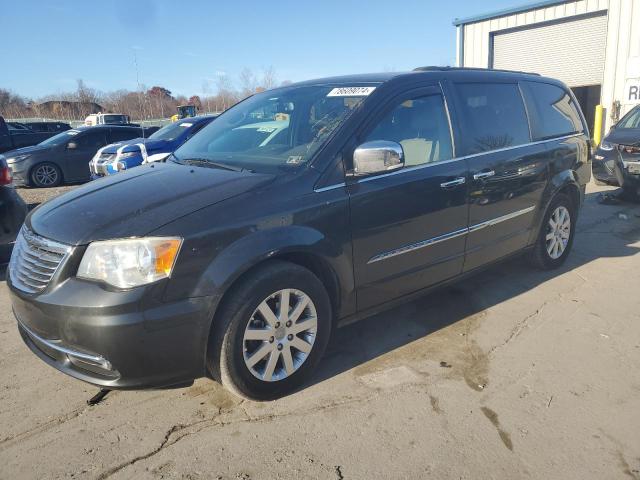 CHRYSLER TOWN & COU 2011 مع رقم تعريف المركبة 2A4RR8DG5BR799294 - صورة من المزاد