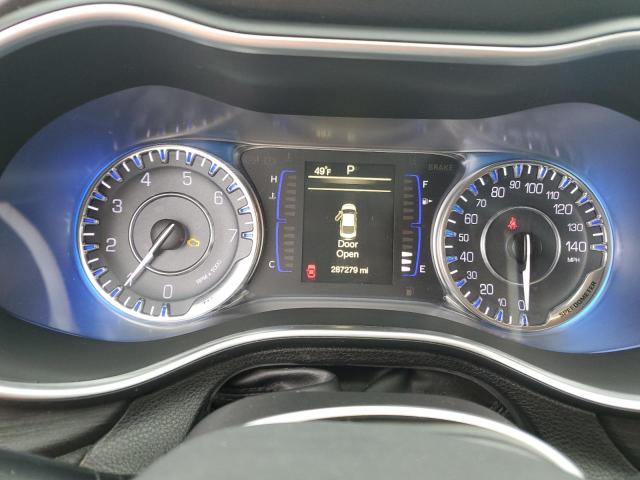 Photo 9 from auction – 2017 CHRYSLER 200 LIMITE with VIN 1C3CCCAB3HN500145