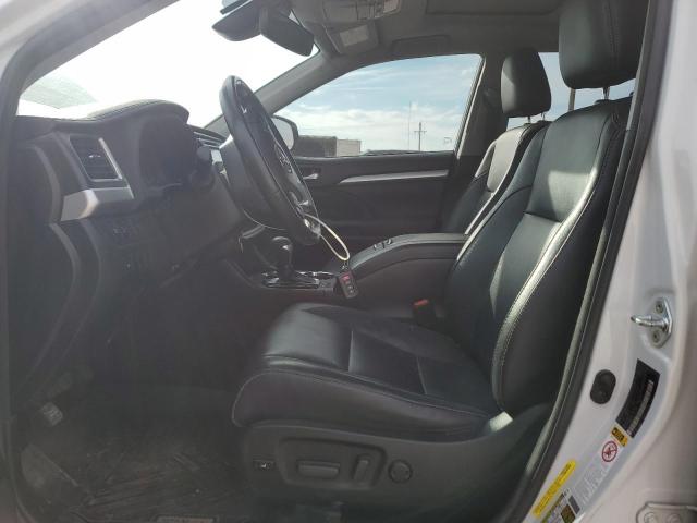 Photo 7 from auction – 2018 TOYOTA HIGHLANDER with VIN 5TDKZRFH5JS542791