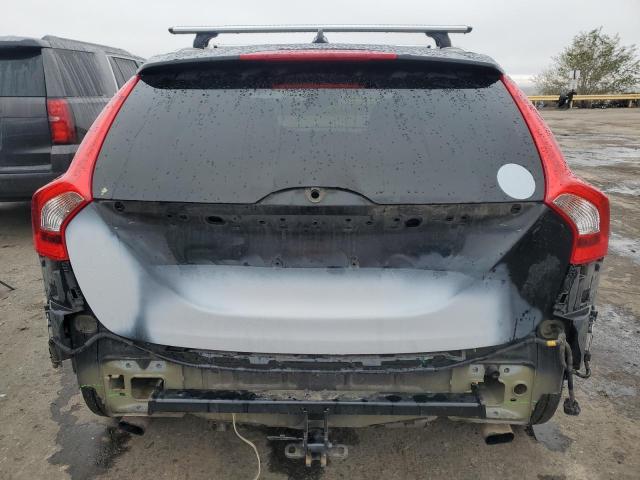Photo 6 from auction – 2015 VOLVO V60 CROSS with VIN YV4612HK9F1001897