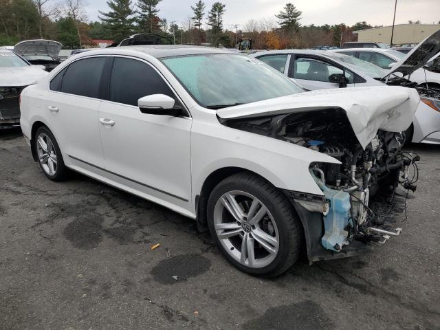 Photo 4 from auction – 2015 VOLKSWAGEN PASSAT SEL with VIN 1VWCV7A31FC051866